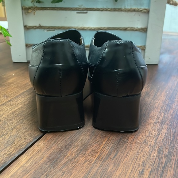 Roberto Capucci Shoes - Picture 5 of 6